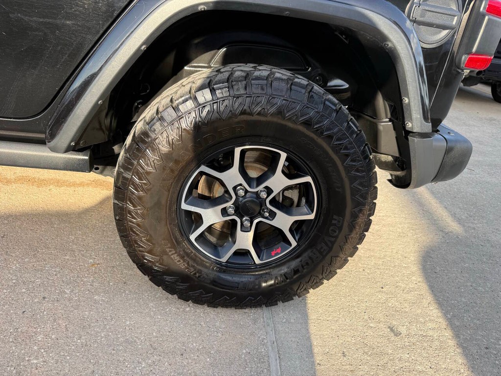 Jeep Wrangler Unlimited Vehicle Full-screen Gallery Image 36