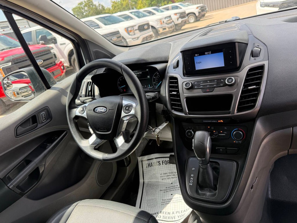 Ford Transit Connect Van Vehicle Full-screen Gallery Image 14