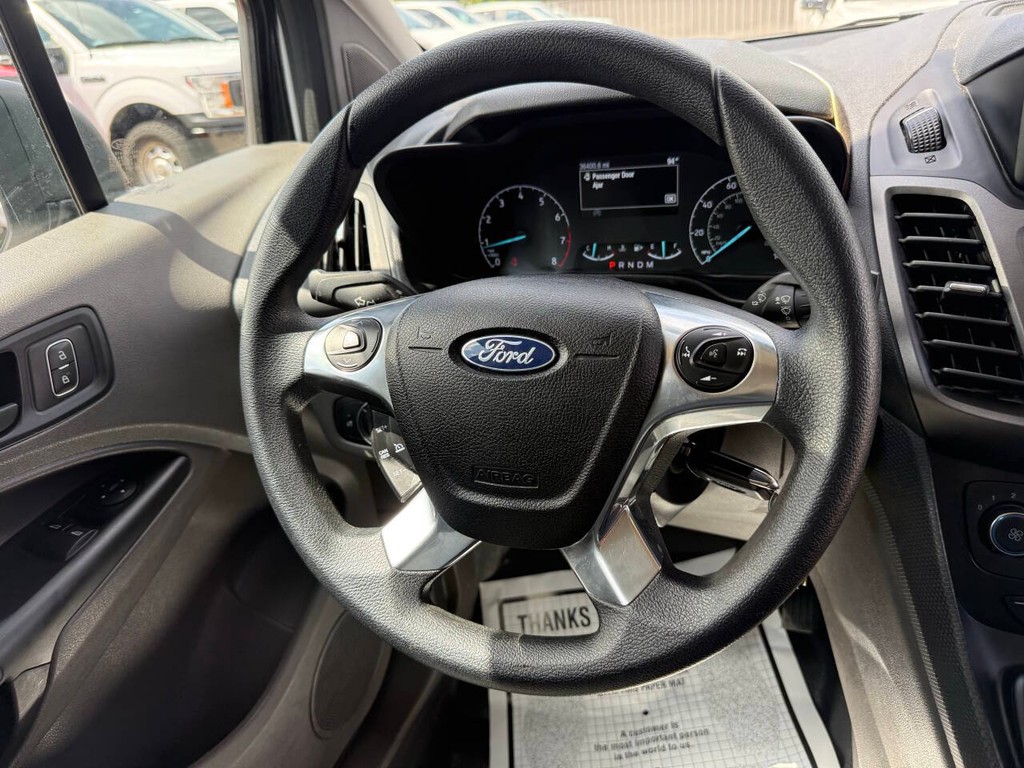 Ford Transit Connect Van Vehicle Full-screen Gallery Image 16