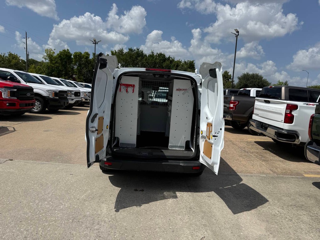 Ford Transit Connect Van Vehicle Full-screen Gallery Image 30