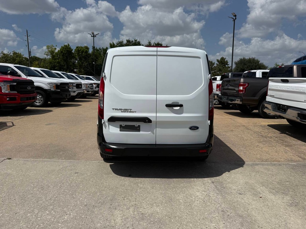 Ford Transit Connect Van Vehicle Full-screen Gallery Image 33