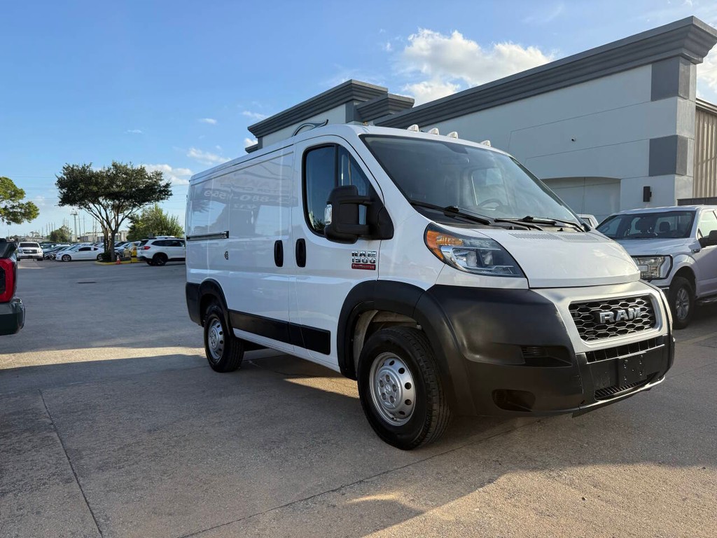 Ram ProMaster Cargo Van Vehicle Full-screen Gallery Image 40