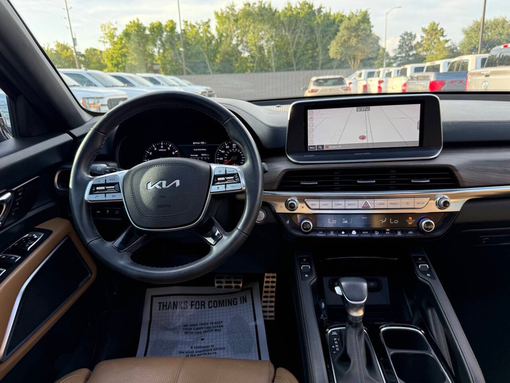 Kia Telluride Vehicle Full-screen Gallery Image 23