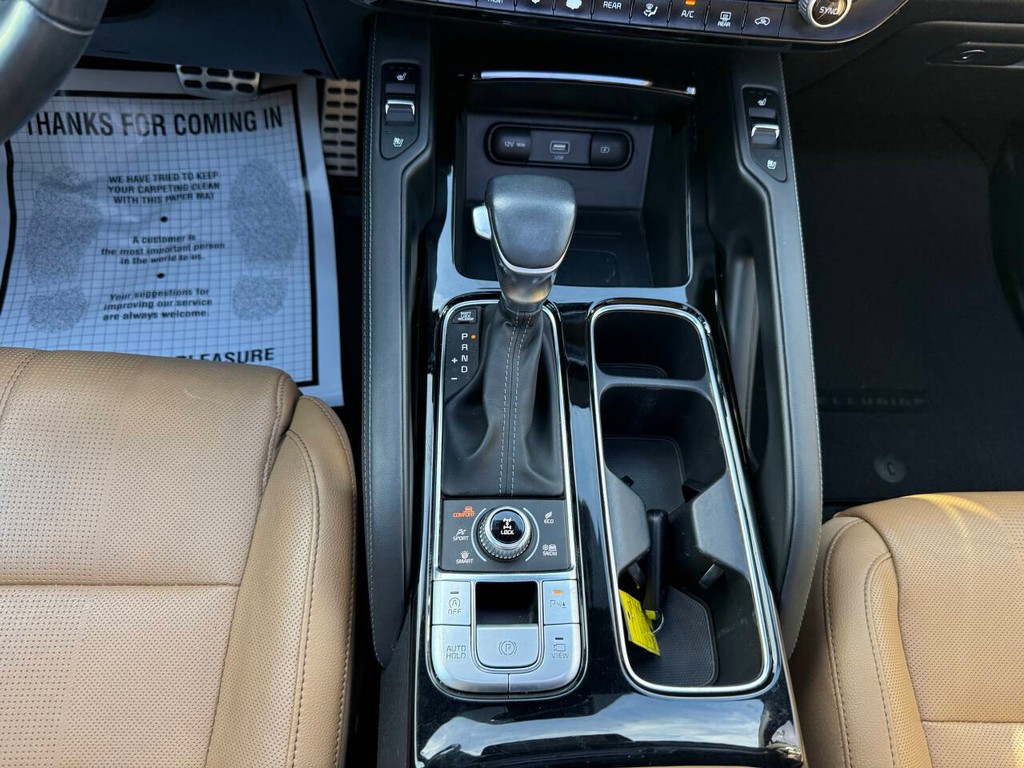 Kia Telluride Vehicle Full-screen Gallery Image 31