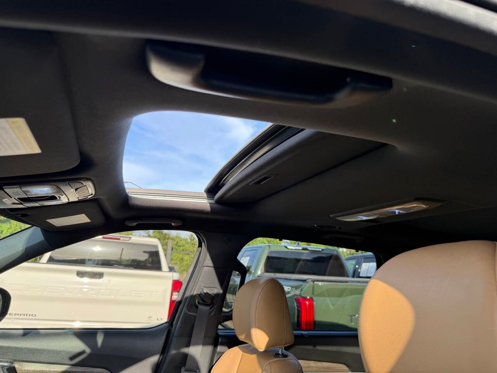 Kia Telluride Vehicle Full-screen Gallery Image 33