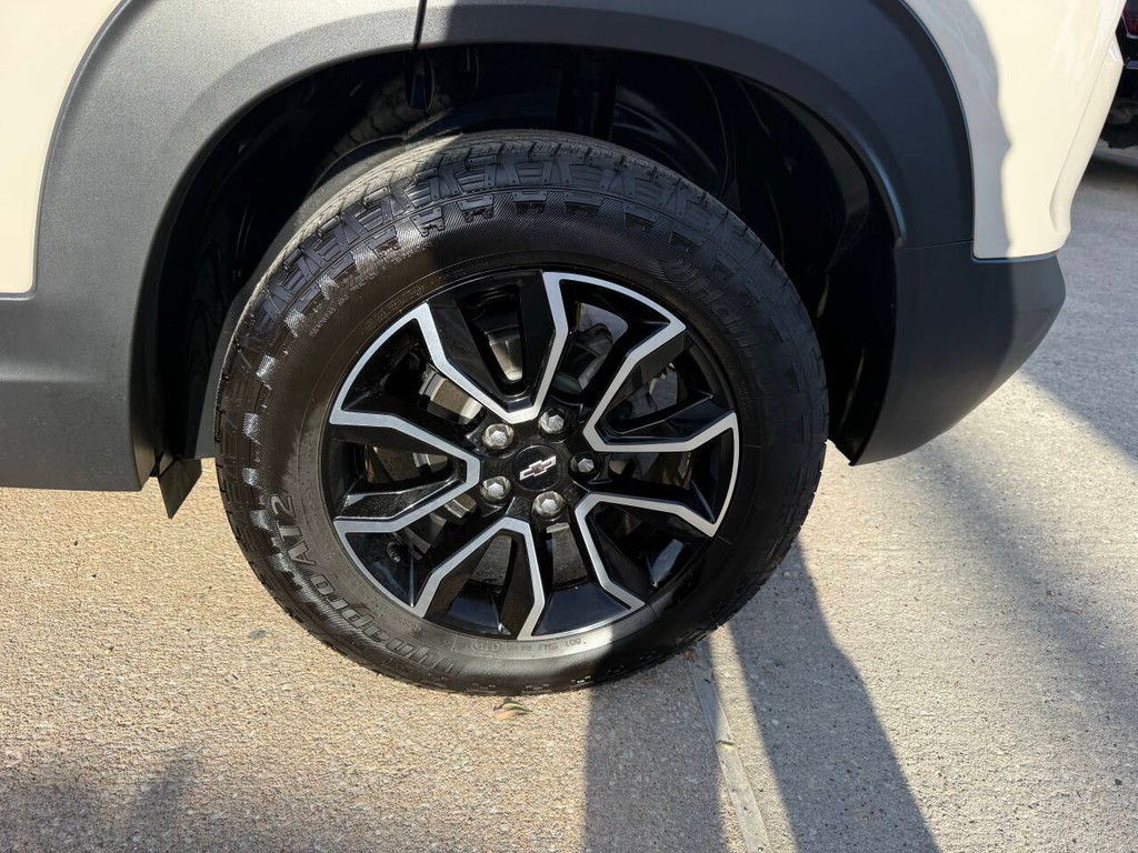 Chevrolet Trailblazer Vehicle Full-screen Gallery Image 35