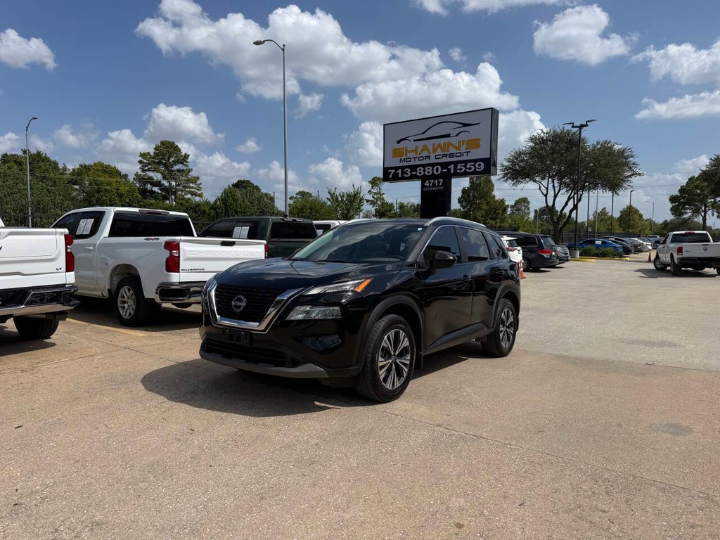 Nissan Rogue Vehicle Full-screen Gallery Image 03