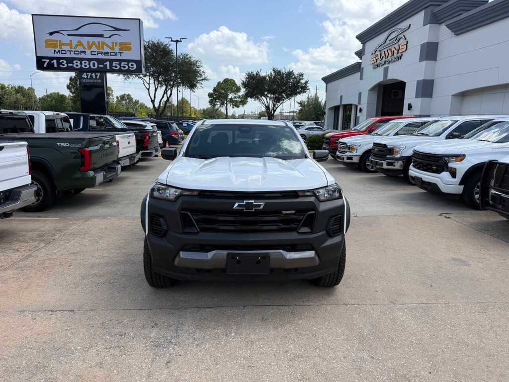 Chevrolet Colorado Vehicle Full-screen Gallery Image 39