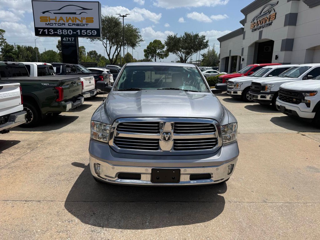 Ram 1500 Classic Vehicle Full-screen Gallery Image 38