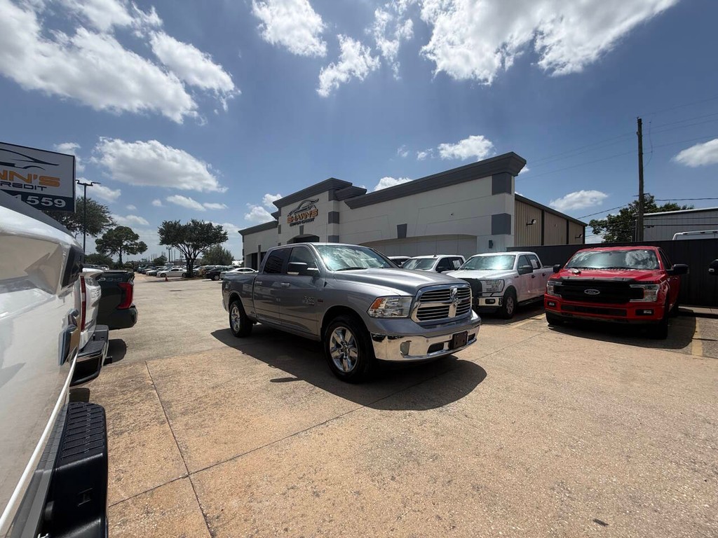 Ram 1500 Classic Vehicle Full-screen Gallery Image 42