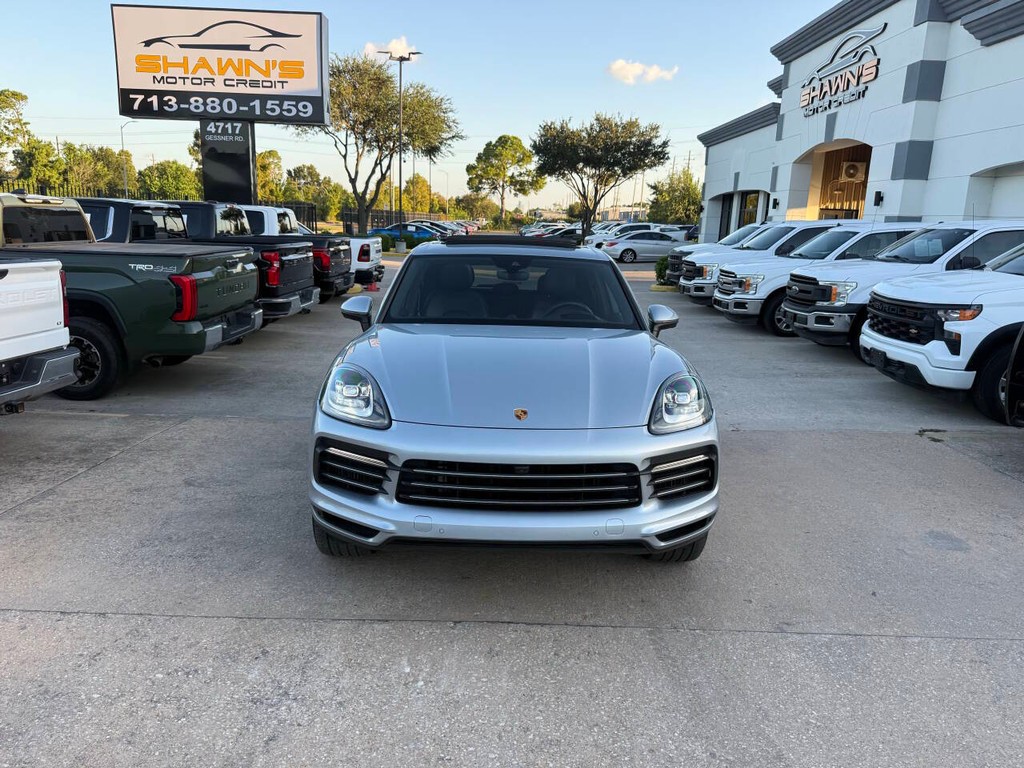 Porsche Cayenne Vehicle Full-screen Gallery Image 42