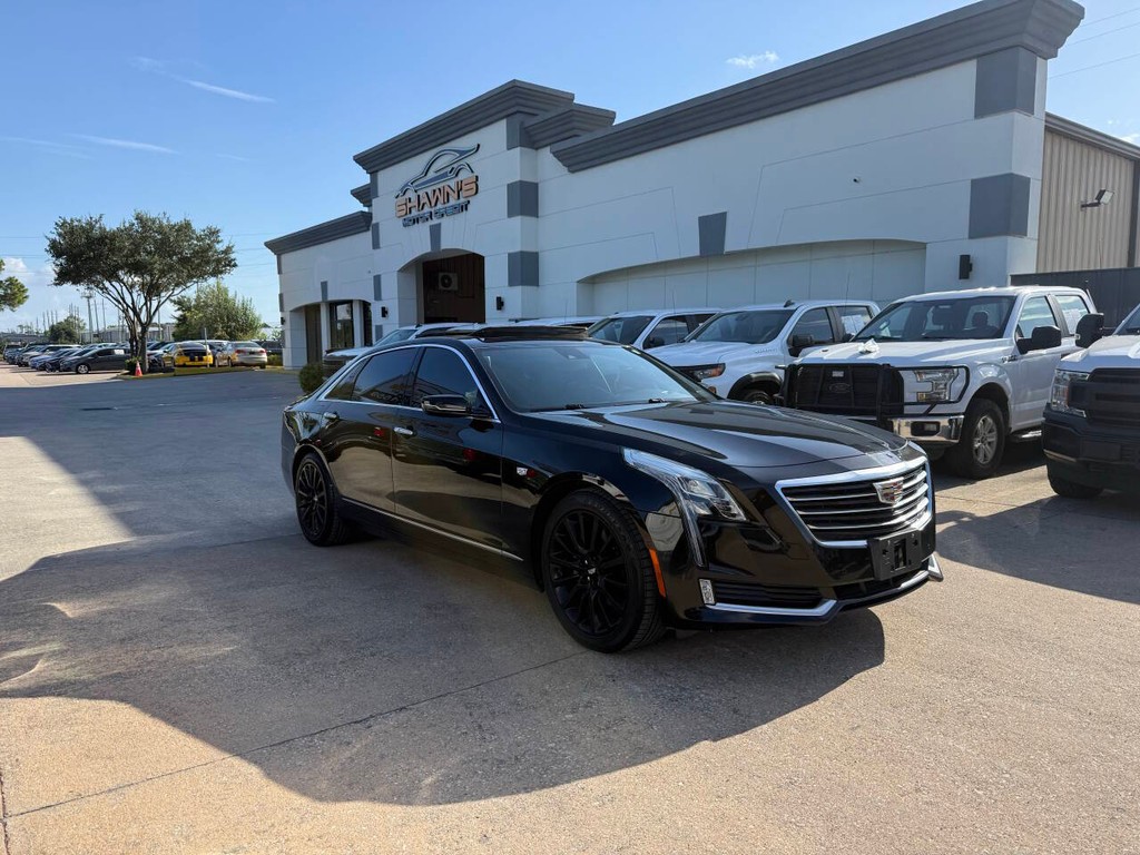 Cadillac CT6 Vehicle Full-screen Gallery Image 02