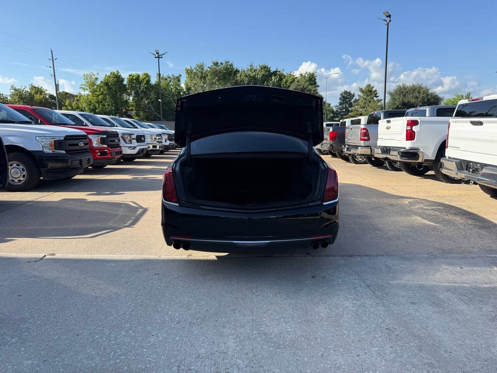 Cadillac CT6 Vehicle Full-screen Gallery Image 38