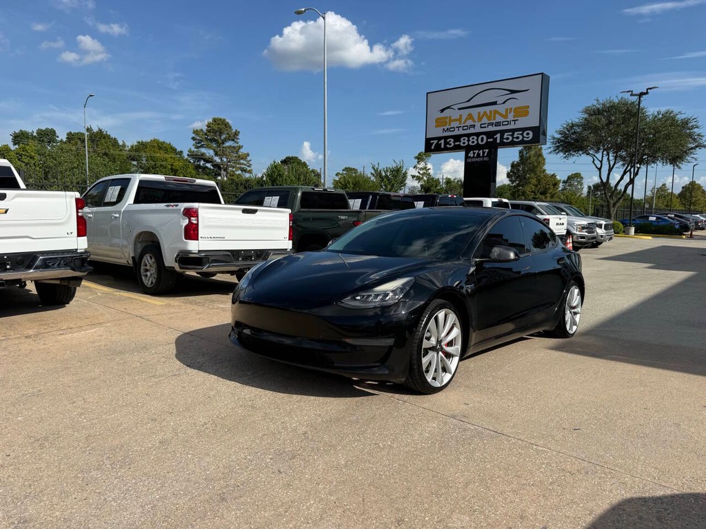 Tesla Model 3 Vehicle Full-screen Gallery Image 43