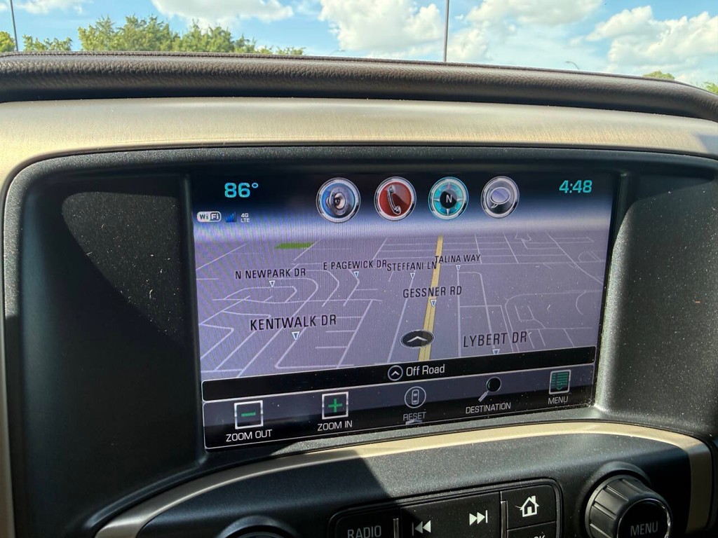 GMC Sierra 1500 Vehicle Full-screen Gallery Image 25