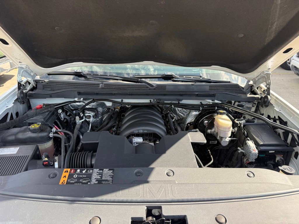 GMC Sierra 1500 Vehicle Full-screen Gallery Image 34