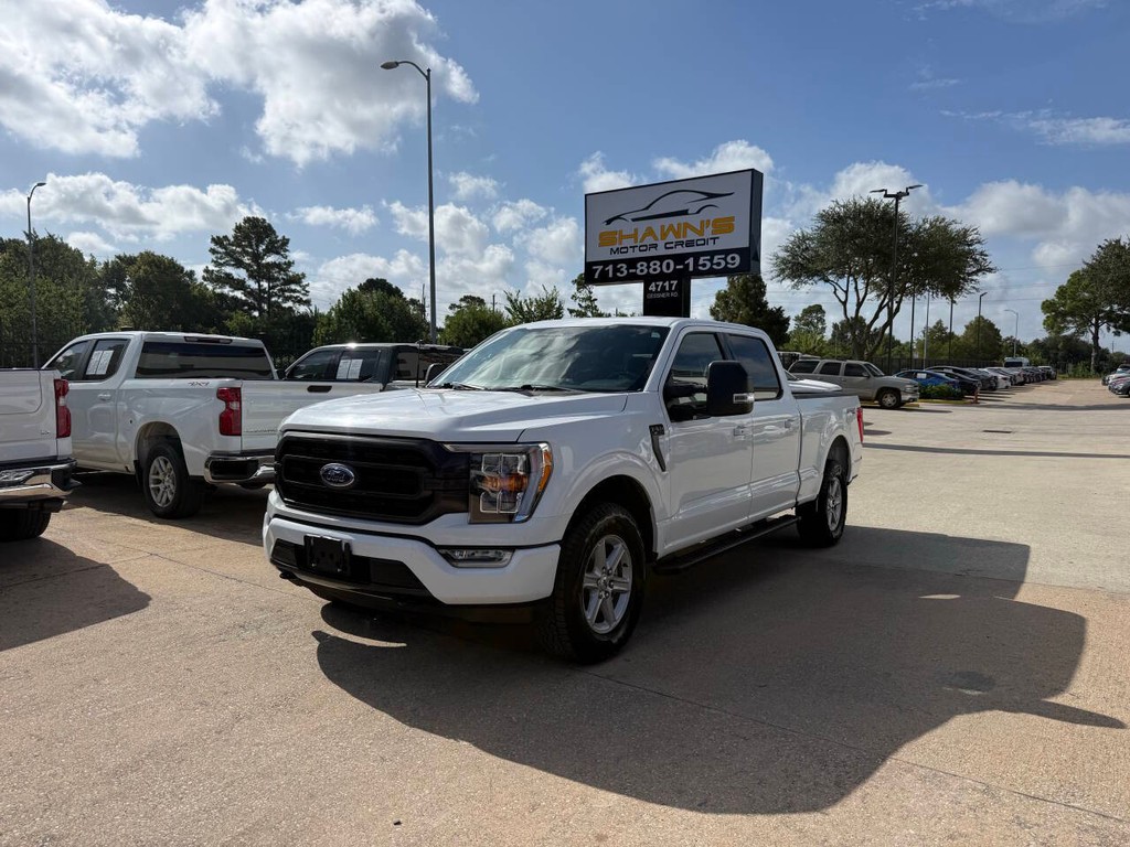 Ford F-150 Vehicle Full-screen Gallery Image 03