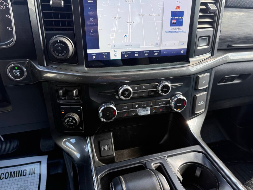 Ford F-150 Vehicle Full-screen Gallery Image 27