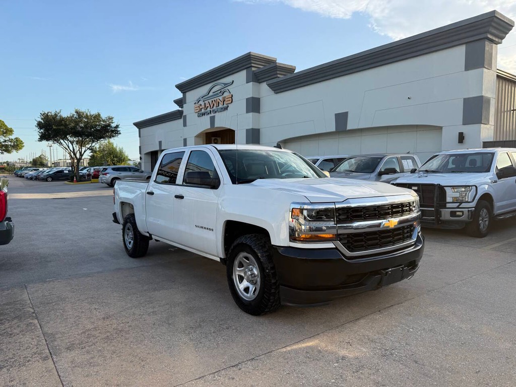 Chevrolet Silverado 1500 Vehicle Full-screen Gallery Image 02