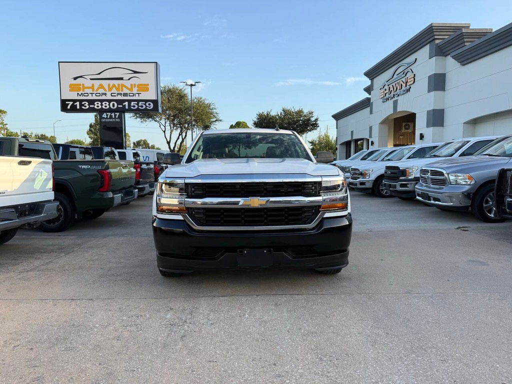 Chevrolet Silverado 1500 Vehicle Full-screen Gallery Image 39