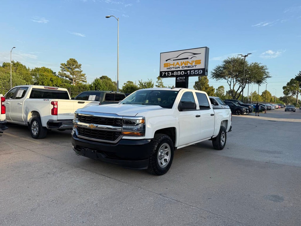 Chevrolet Silverado 1500 Vehicle Full-screen Gallery Image 41