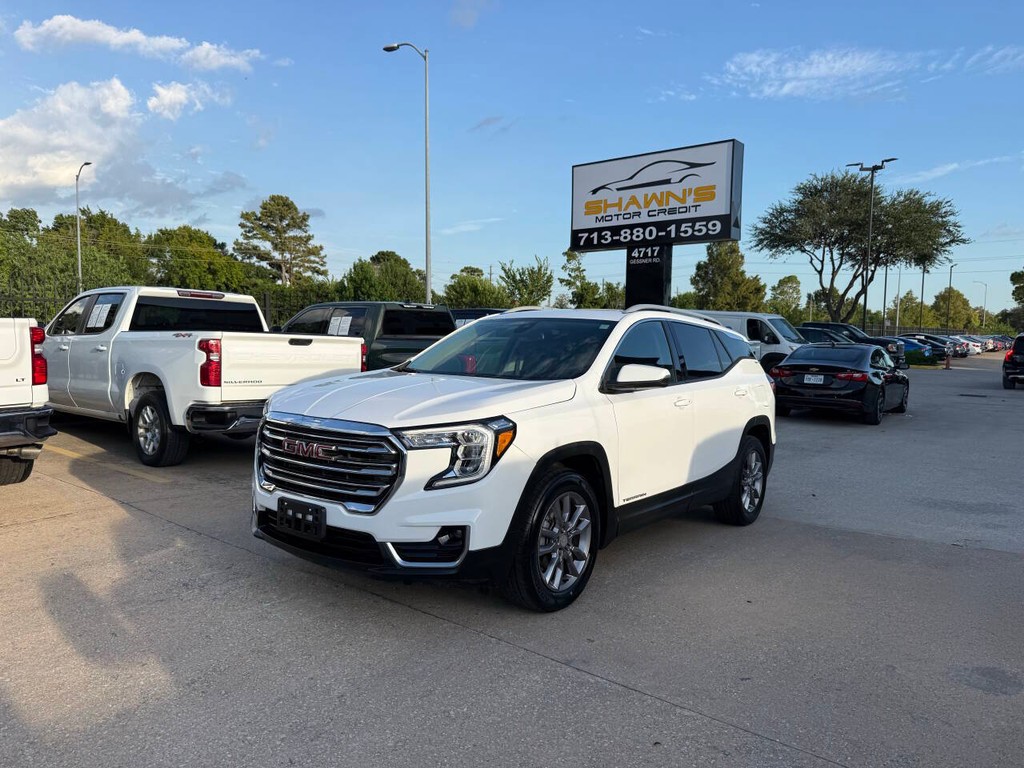 GMC Terrain Vehicle Full-screen Gallery Image 03