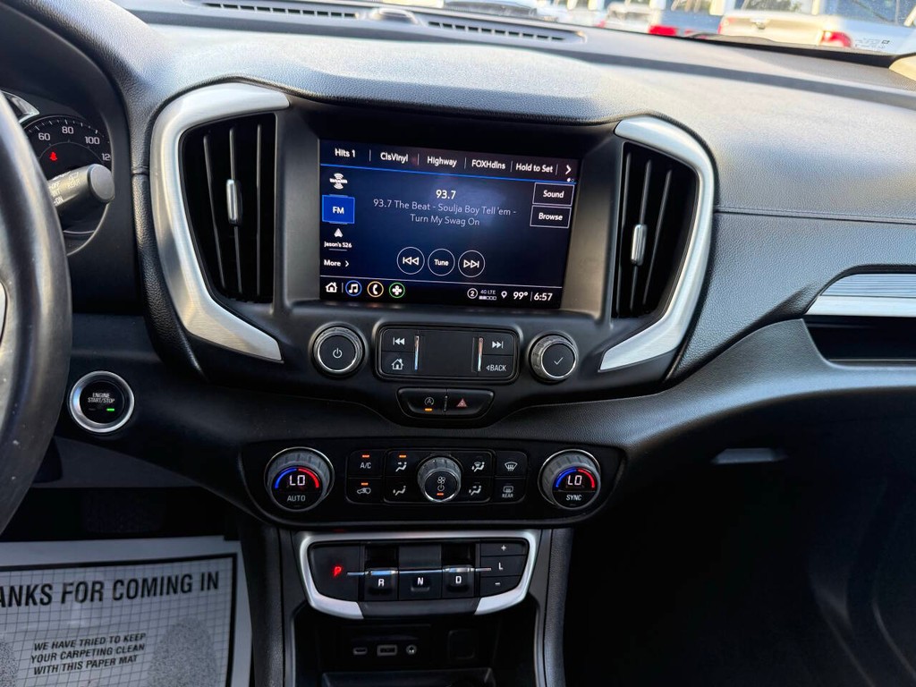 GMC Terrain Vehicle Full-screen Gallery Image 24