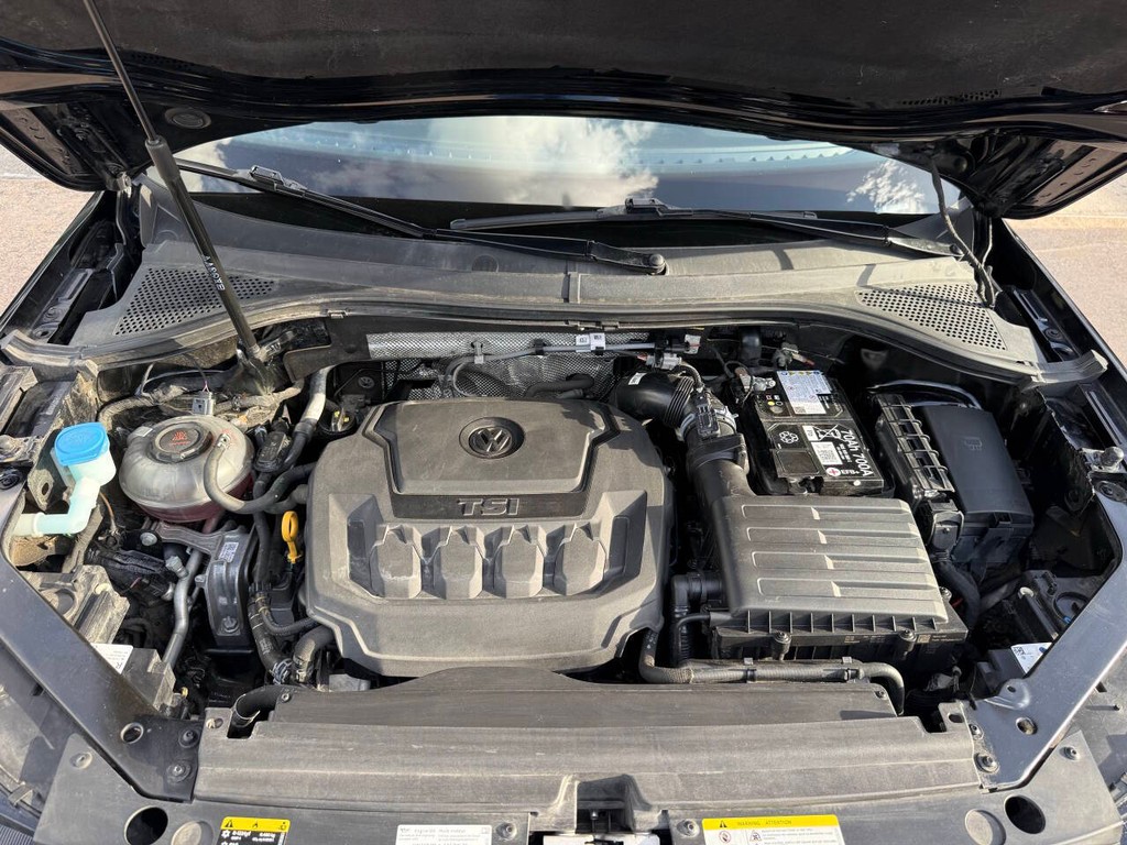 Volkswagen Tiguan Vehicle Full-screen Gallery Image 36