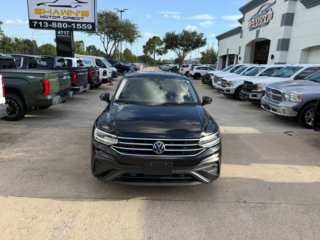 Volkswagen Tiguan Vehicle Full-screen Gallery Image 40
