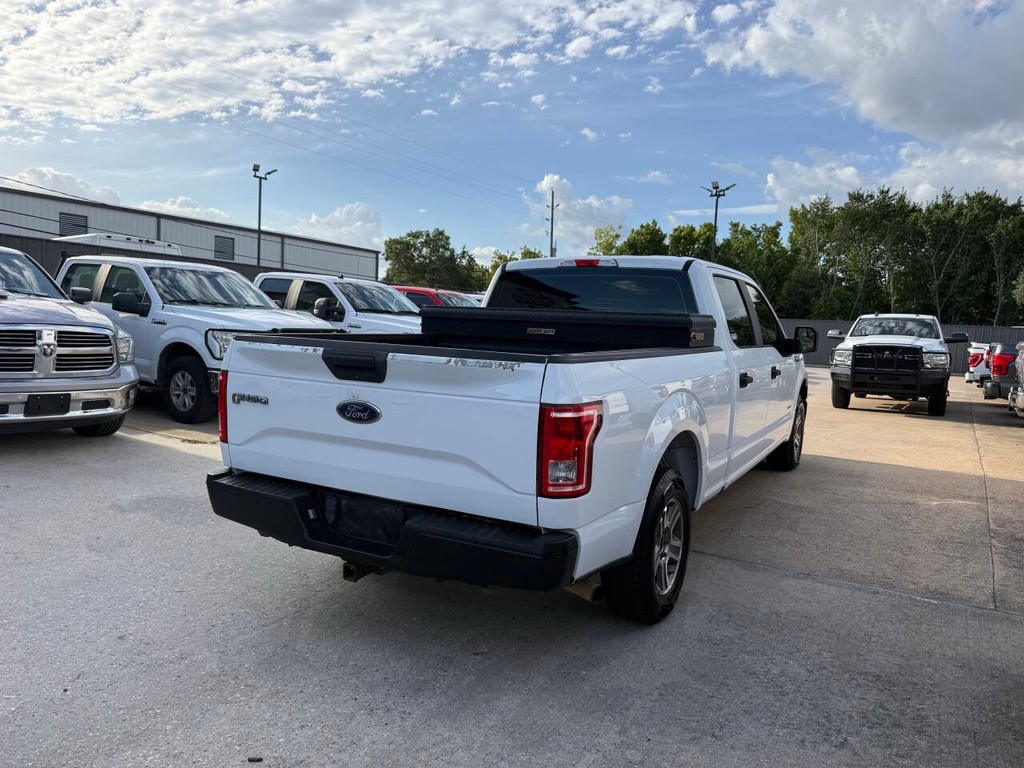 Ford F-150 Vehicle Full-screen Gallery Image 05