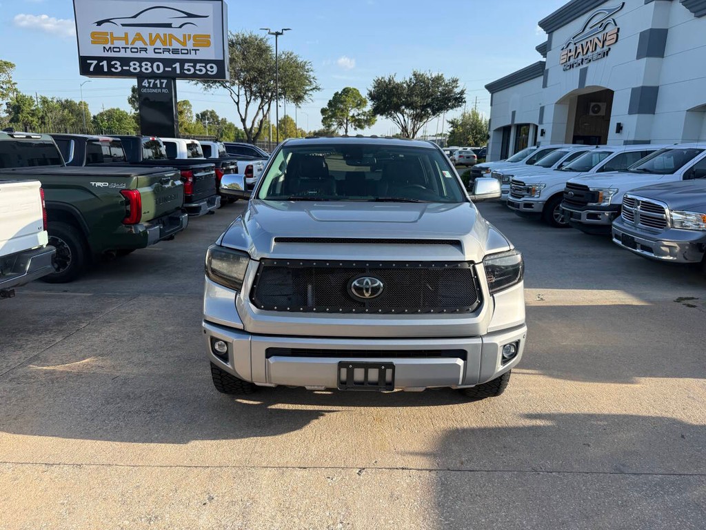Toyota Tundra 4WD Vehicle Full-screen Gallery Image 41