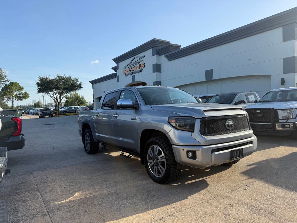 Toyota Tundra 4WD Vehicle Full-screen Gallery Image 43