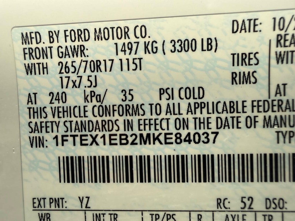 Ford F-150 Vehicle Full-screen Gallery Image 30