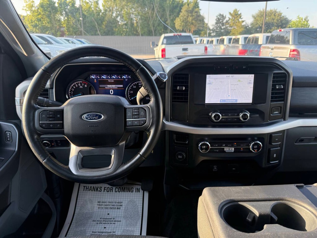 Ford F-150 Vehicle Full-screen Gallery Image 21