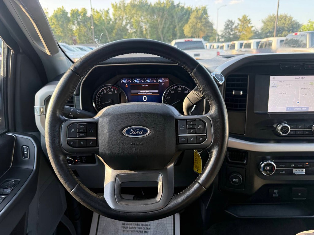 Ford F-150 Vehicle Full-screen Gallery Image 22