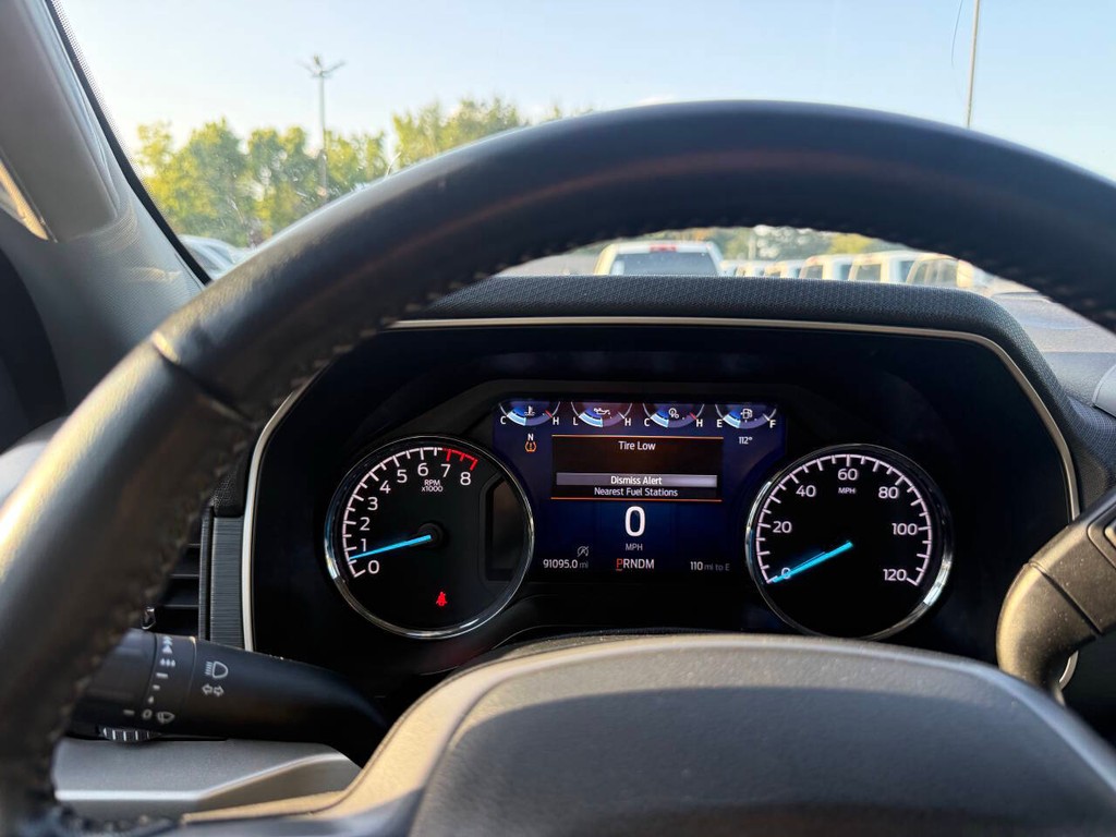 Ford F-150 Vehicle Full-screen Gallery Image 33