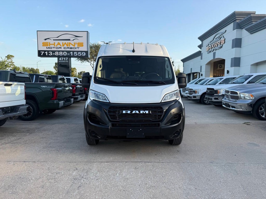 Ram ProMaster Cargo Van Vehicle Full-screen Gallery Image 34