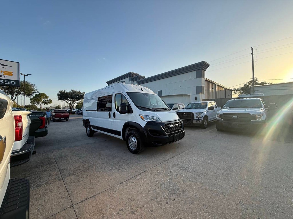 Ram ProMaster Cargo Van Vehicle Full-screen Gallery Image 37