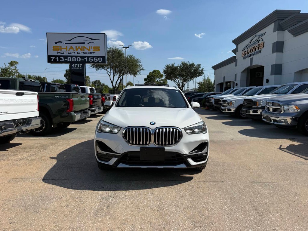 BMW X1 Vehicle Full-screen Gallery Image 42