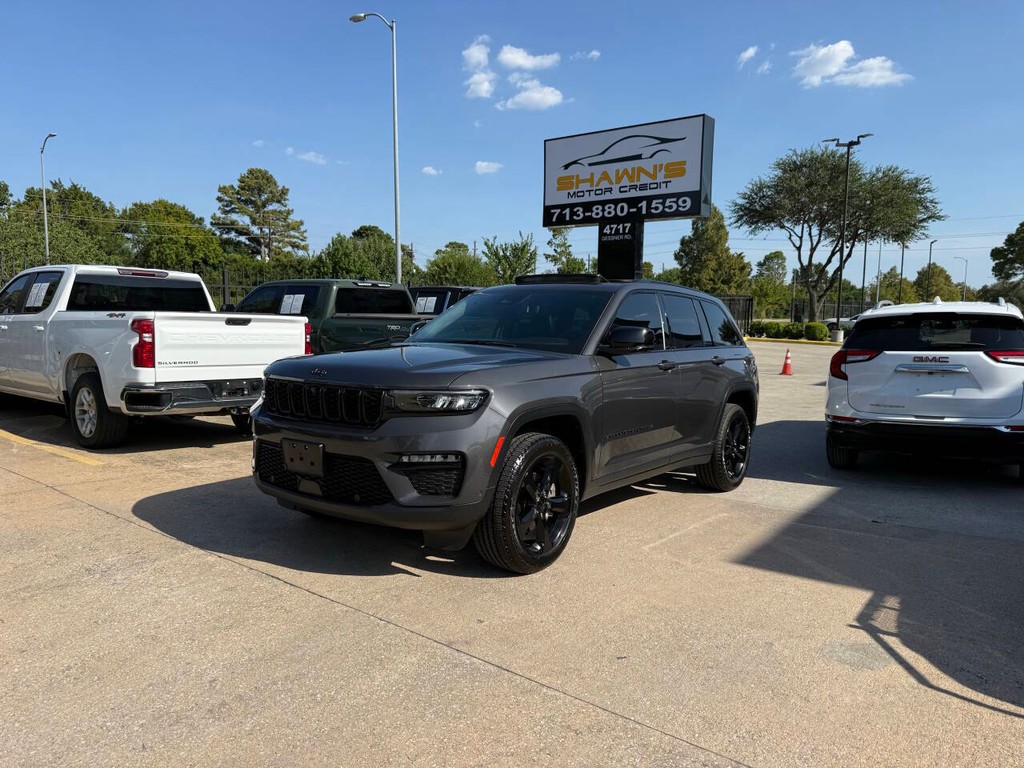 Jeep Grand Cherokee Vehicle Full-screen Gallery Image 42