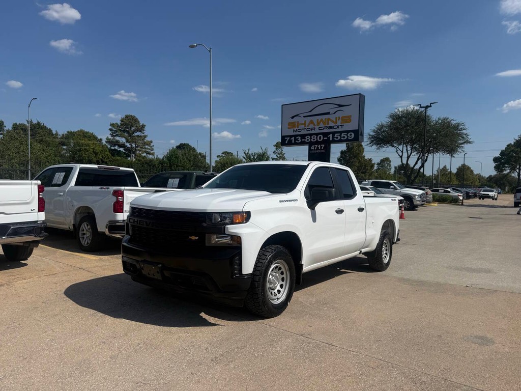 Chevrolet Silverado 1500 Vehicle Full-screen Gallery Image 03