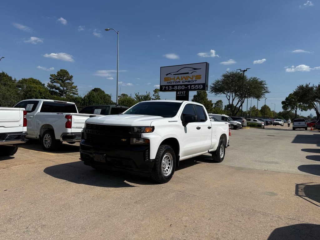 Chevrolet Silverado 1500 Vehicle Full-screen Gallery Image 43