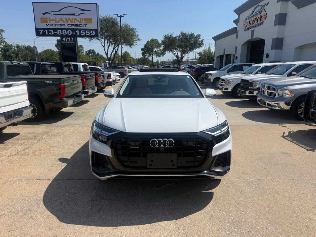 Audi Q8 Vehicle Full-screen Gallery Image 40