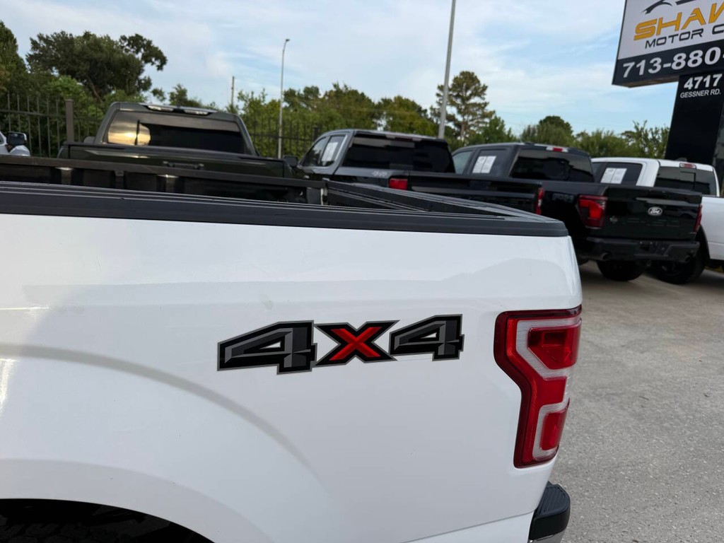 Ford F-150 Vehicle Full-screen Gallery Image 37