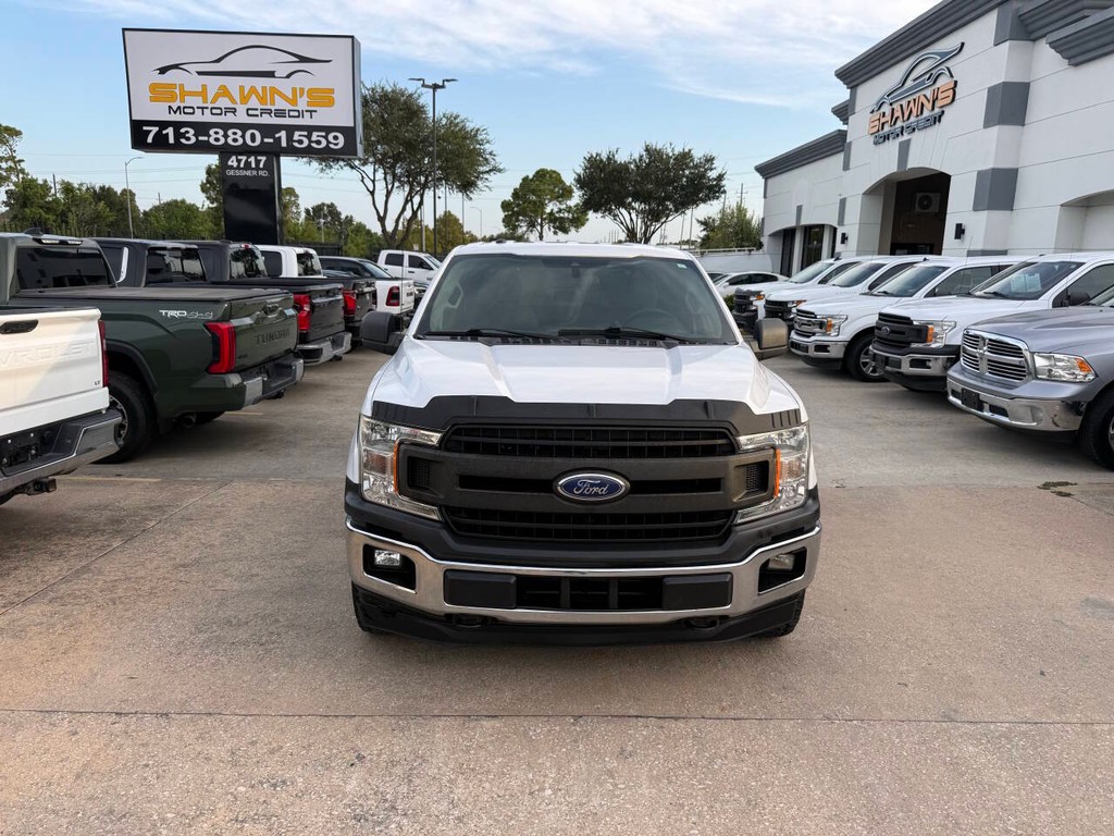 Ford F-150 Vehicle Full-screen Gallery Image 41