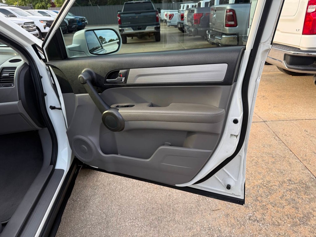 Honda CR-V Vehicle Full-screen Gallery Image 11