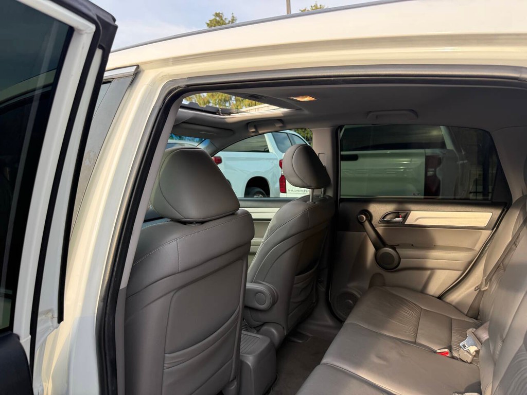 Honda CR-V Vehicle Full-screen Gallery Image 12