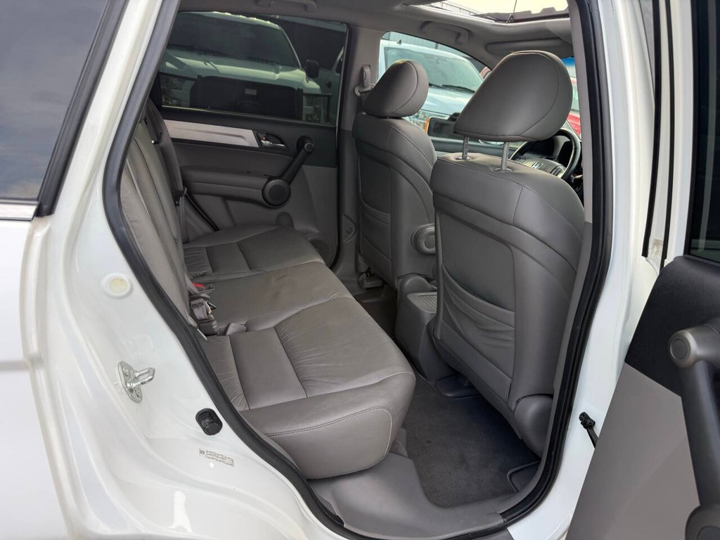 Honda CR-V Vehicle Full-screen Gallery Image 15