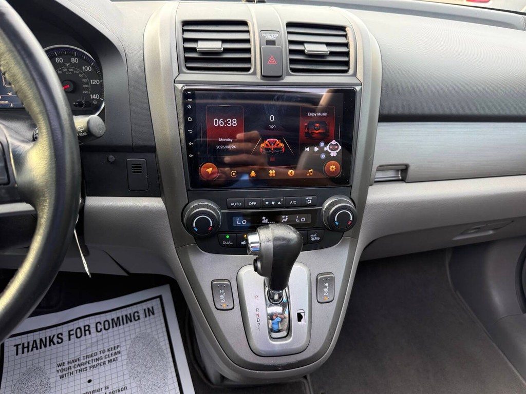 Honda CR-V Vehicle Full-screen Gallery Image 25