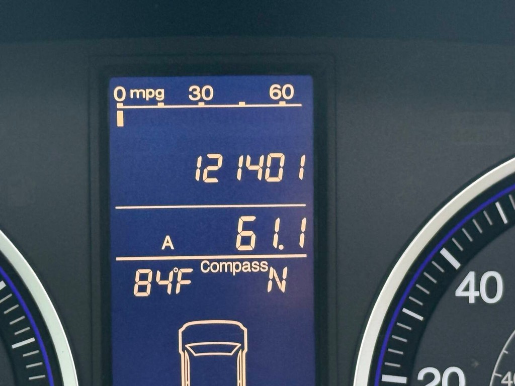 Honda CR-V Vehicle Full-screen Gallery Image 32